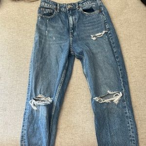 Blue denim ripped jeans